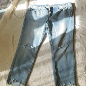 Free People Destroyed Ankle Skinny Jeans Size 31
